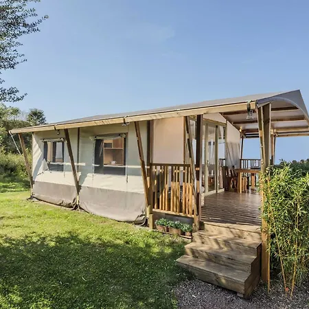 Parque de Campismo Baia 4*