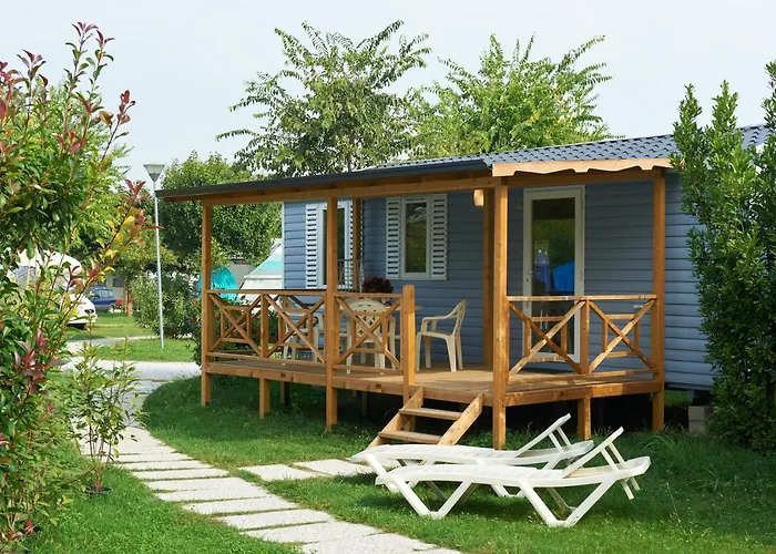 Baia Camping