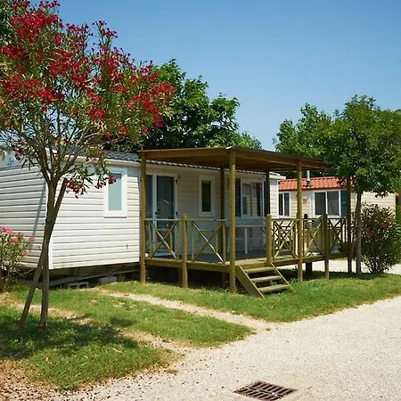 Baia Holiday park 4*