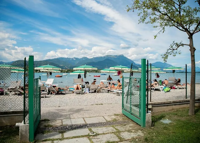 Baia Campingplatz 4*