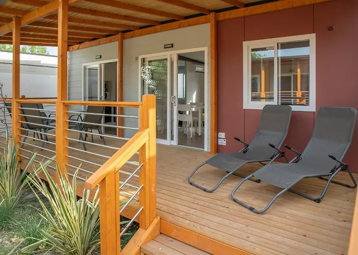 Baia Campingplatz 4*