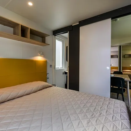 Baia Campingplatz 4*