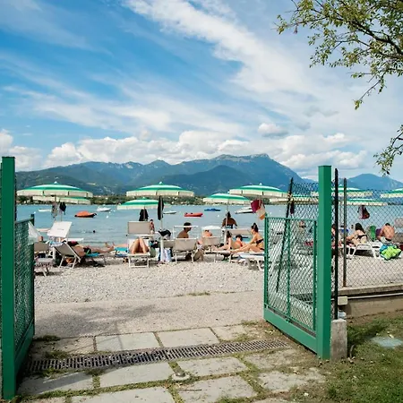Baia Camping 4*